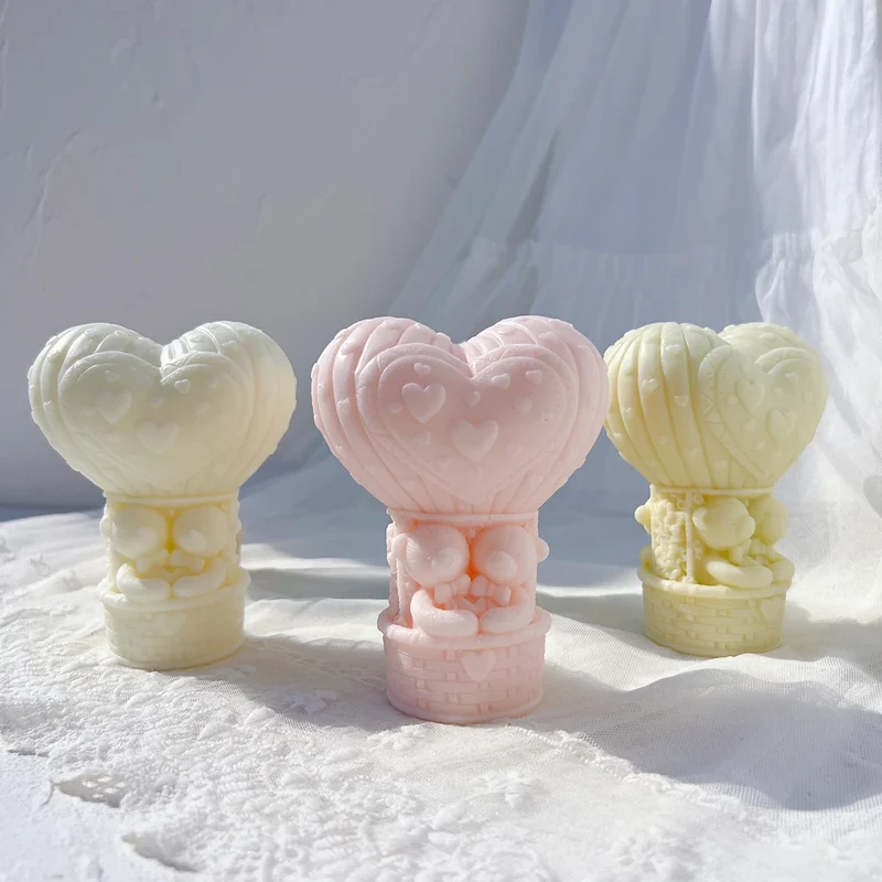Teddy Bear in Heart Balloon Candle Mold Valentine's Day Gift Sitting Bear Hot Air Balloon Silicone Mold Home Decor Wedding Gift